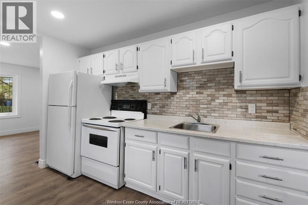 1230 Labadie Road, Windsor, Ontario  N9Y 4G7 - Photo 8 - 25027887