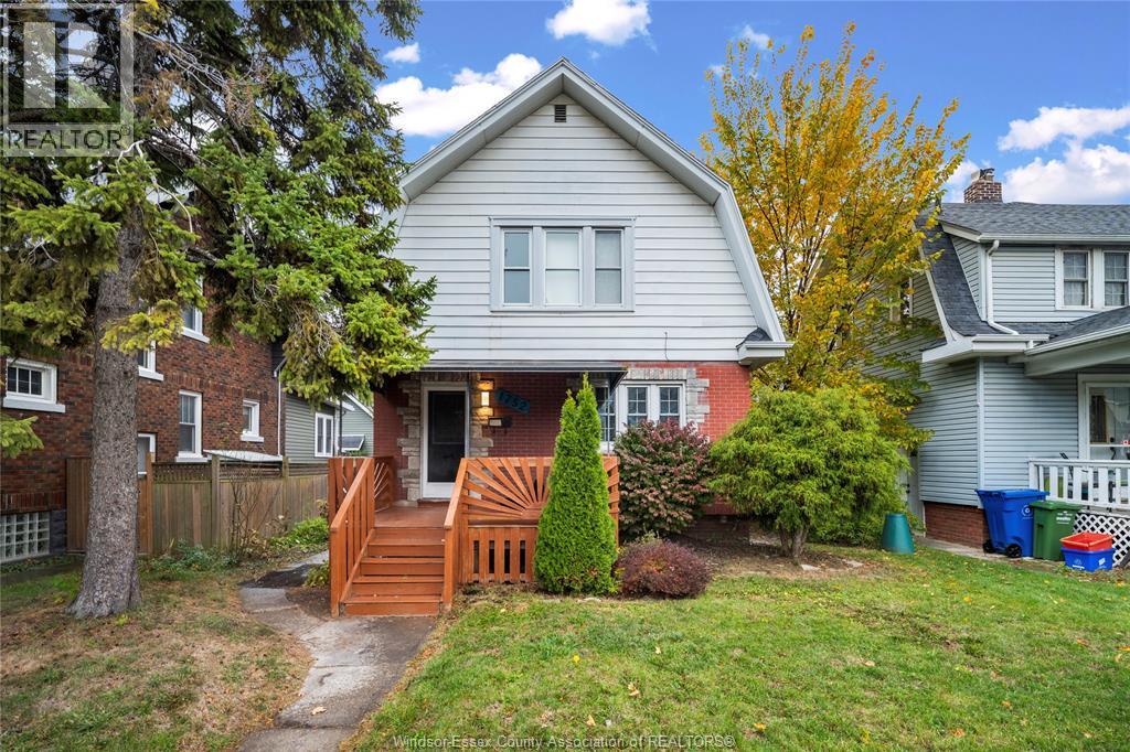 1752 Oneida, Windsor, Ontario N8Y 1S8 - Photo 2 - 25027883