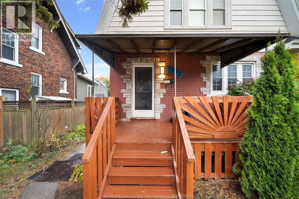 1752 Oneida, Windsor, Ontario N8Y 1S8 - Photo 3 - 25027883