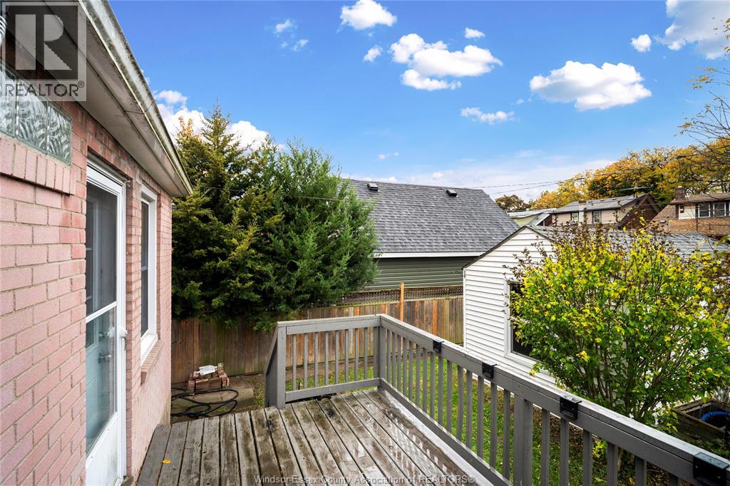 1752 Oneida, Windsor, Ontario N8Y 1S8 - Photo 7 - 25027883