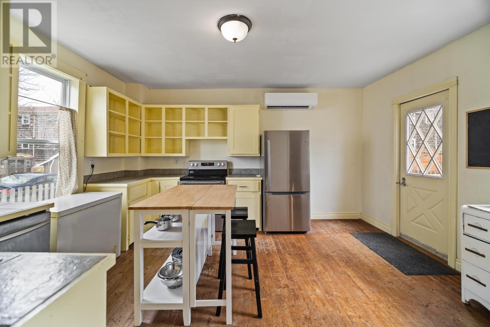 43 Reserve Street, Charlottetown, Prince Edward Island  C1A 2K9 - Photo 12 - 202527188