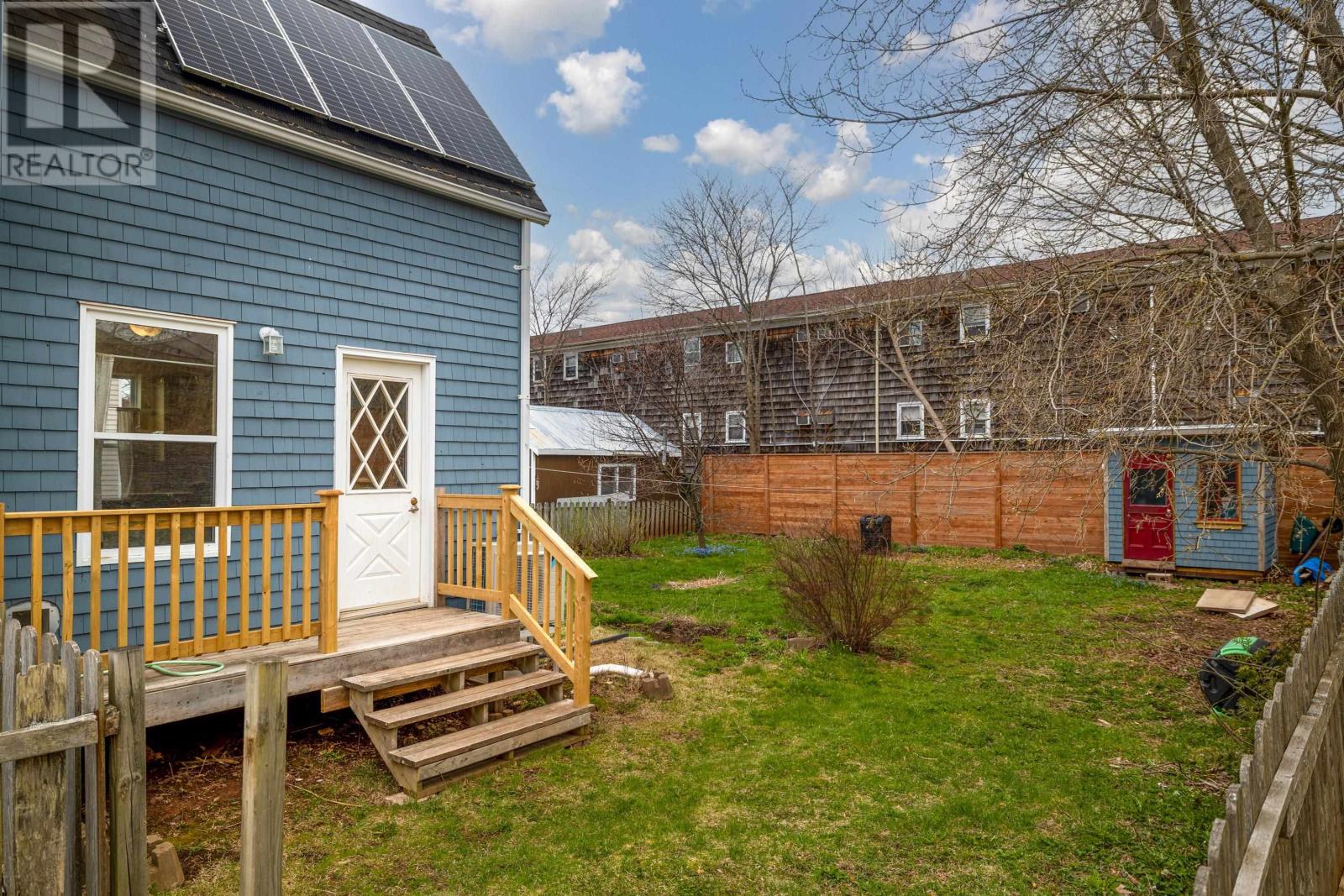 43 Reserve Street, Charlottetown, Prince Edward Island  C1A 2K9 - Photo 3 - 202527188