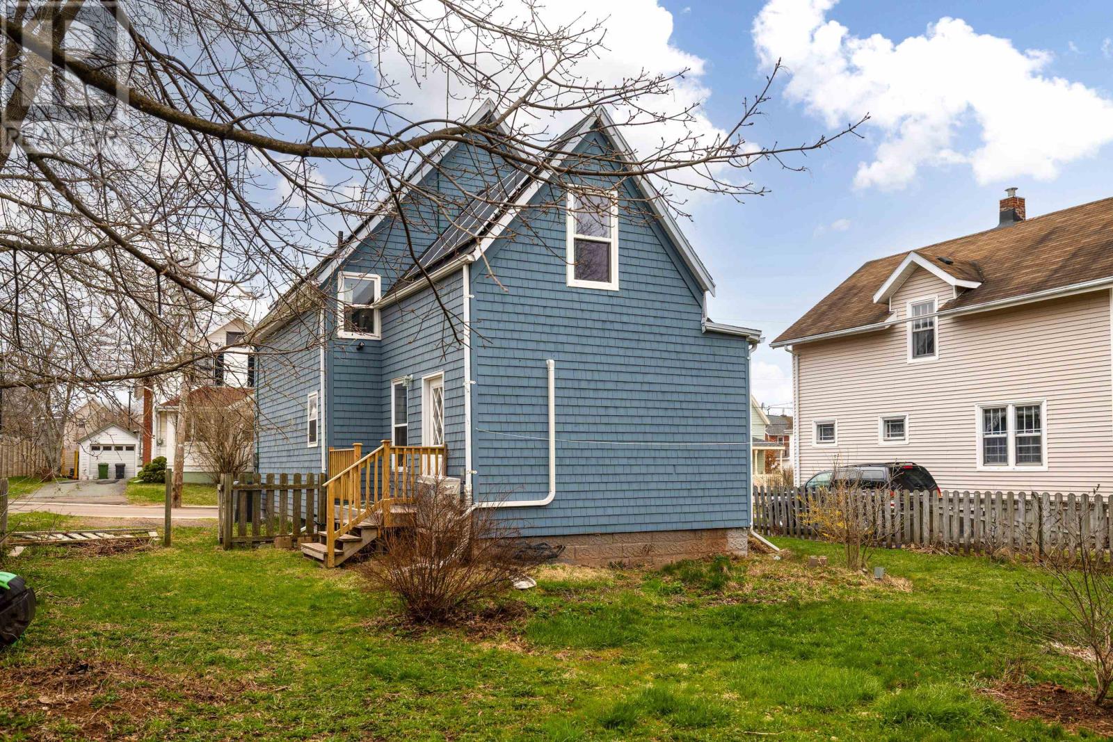 43 Reserve Street, Charlottetown, Prince Edward Island  C1A 2K9 - Photo 4 - 202527188