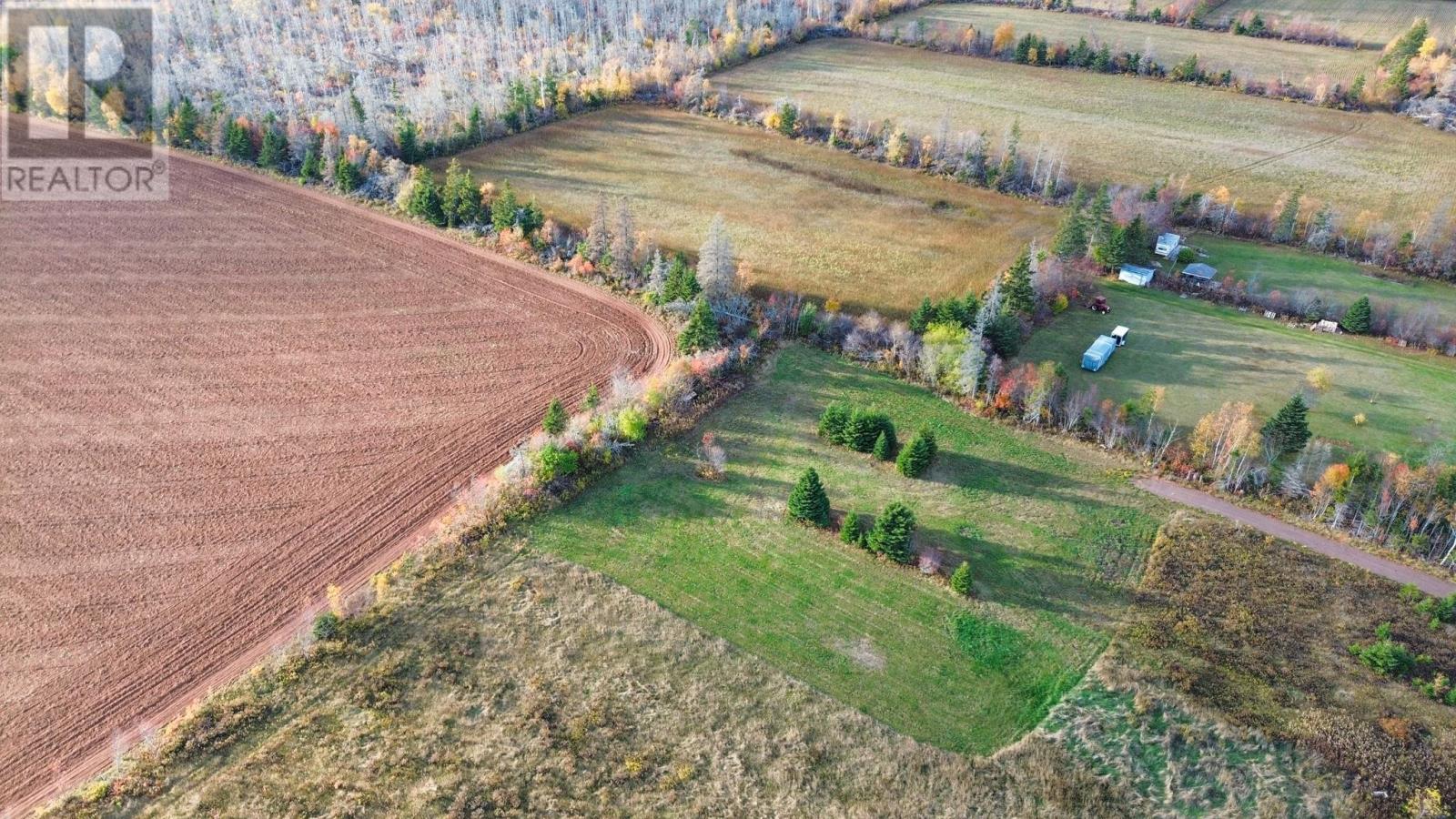 4611 Rte 6, Oyster Bed Bridge, Prince Edward Island  C1E 2Z4 - Photo 2 - 202527186