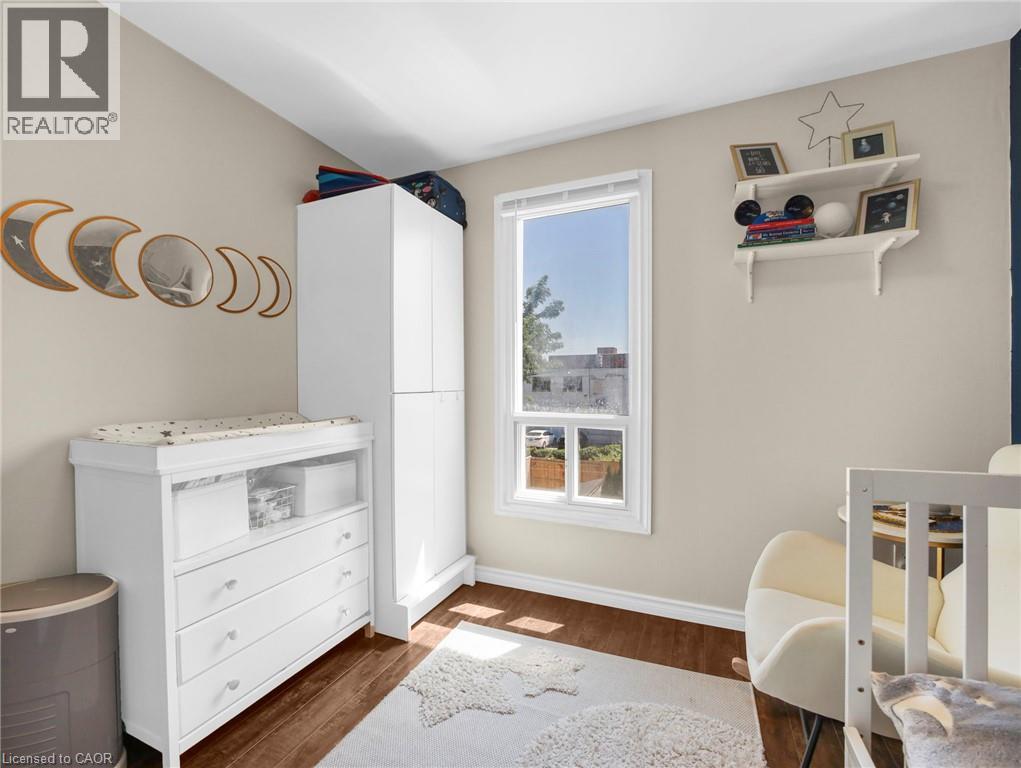 114 Burton Street, Hamilton, Ontario  L8L 3R5 - Photo 17 - 40781368