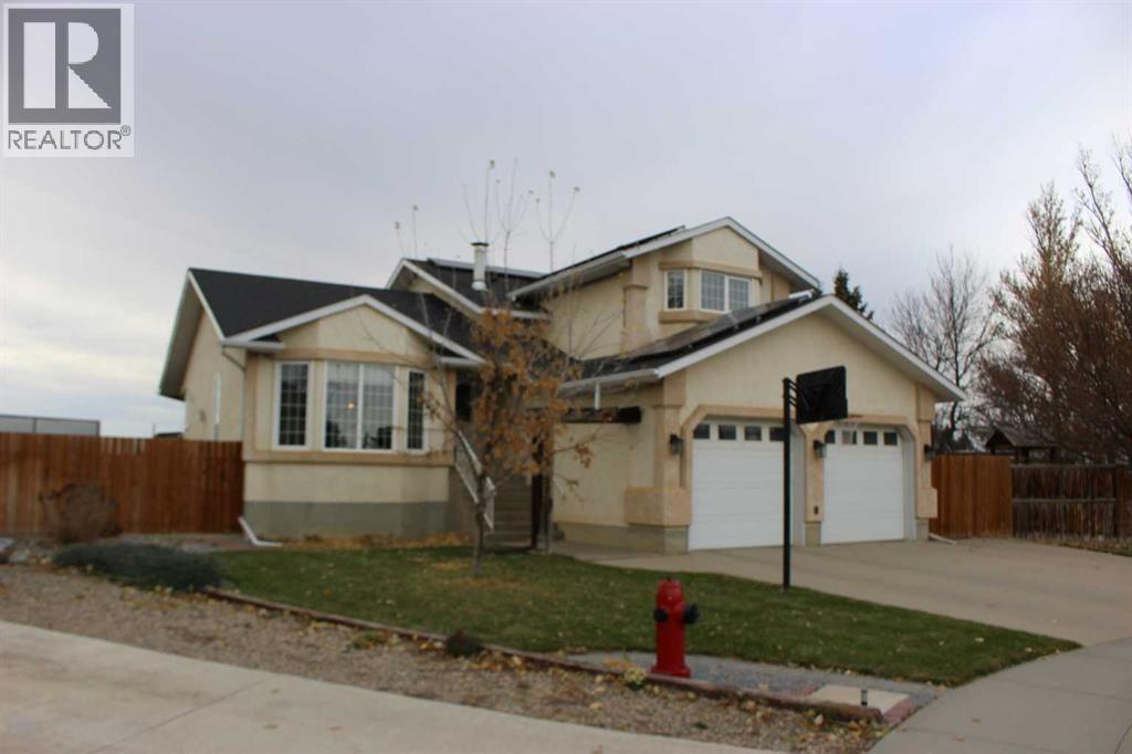 636 Maple Place, Picture Butte, Alberta
