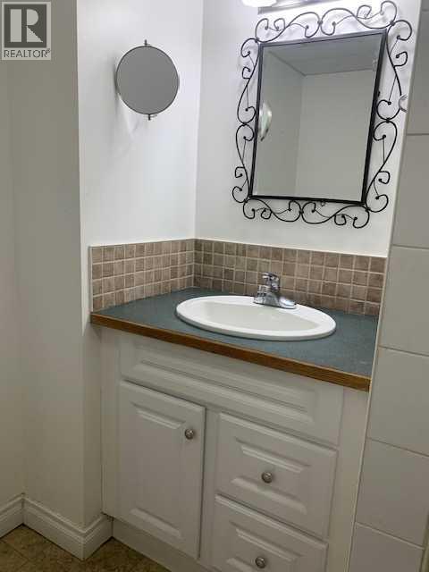 B, 1219 Glacier Drive S, Lethbridge, Alberta  T1K 3G5 - Photo 15 - A2259201