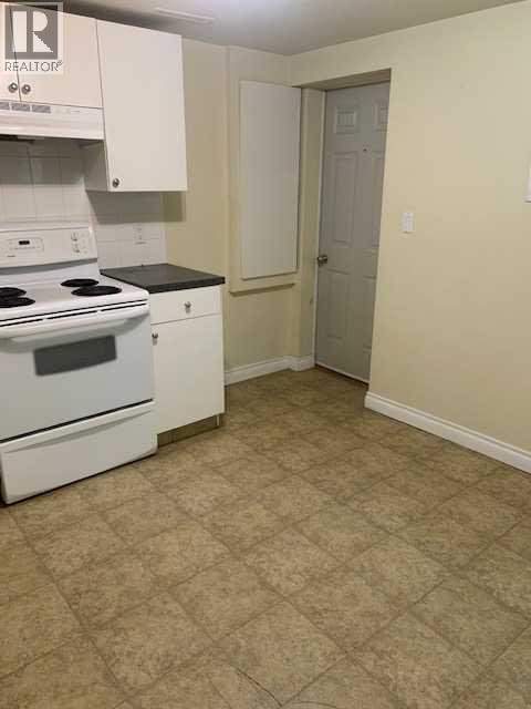 B, 1219 Glacier Drive S, Lethbridge, Alberta  T1K 3G5 - Photo 3 - A2259201