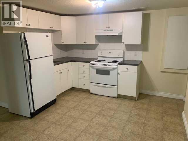 B, 1219 Glacier Drive S, Lethbridge, Alberta  T1K 3G5 - Photo 4 - A2259201