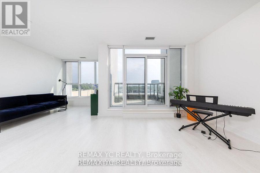 436 - 20 Inn On The Park, Toronto, Ontario  M3C 0P8 - Photo 4 - C12503082