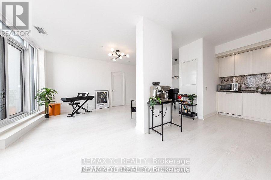 436 - 20 Inn On The Park, Toronto, Ontario  M3C 0P8 - Photo 9 - C12503082