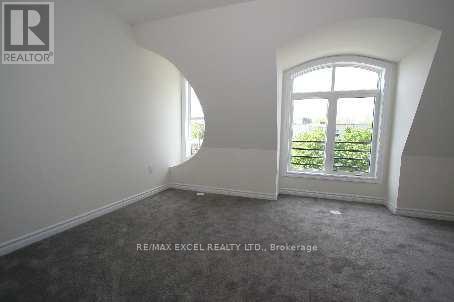 93a Finch Avenue W, Toronto, Ontario  M2N 2H6 - Photo 5 - C12504328