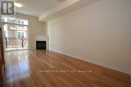 93a Finch Avenue W, Toronto, Ontario  M2N 2H6 - Photo 4 - C12504328