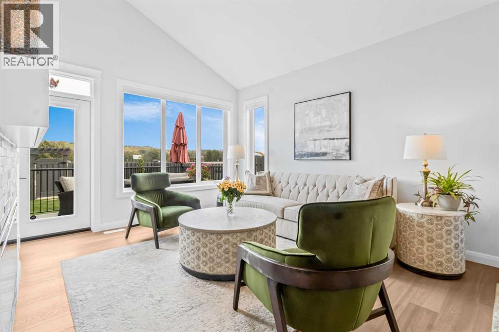 187 Wolf Hollow Manor Se, Calgary, Alberta  T2X 5J9 - Photo 5 - A2252617