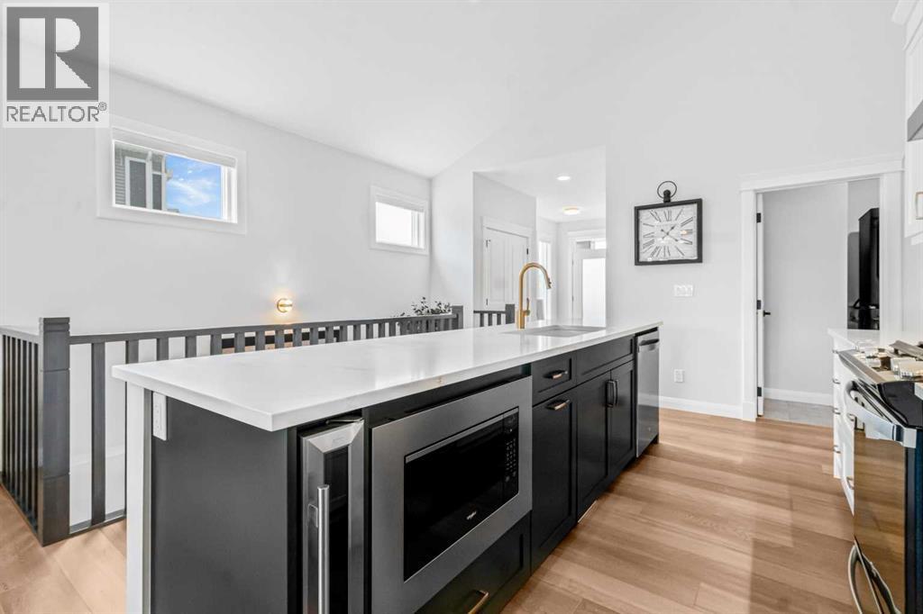 187 Wolf Hollow Manor Se, Calgary, Alberta  T2X 5J9 - Photo 18 - A2252617