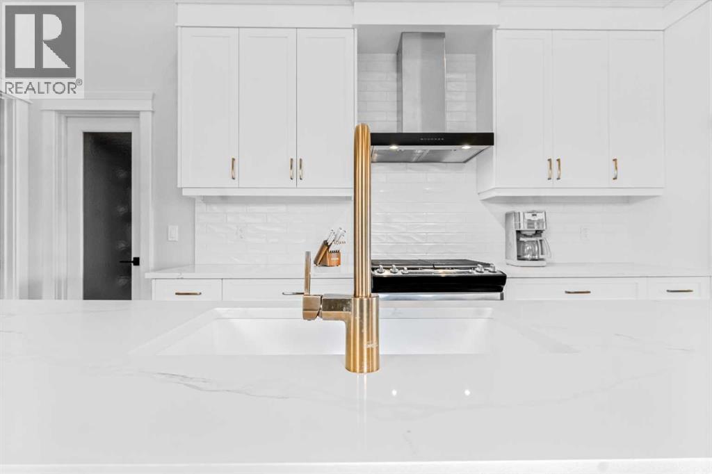 187 Wolf Hollow Manor Se, Calgary, Alberta  T2X 5J9 - Photo 11 - A2252617