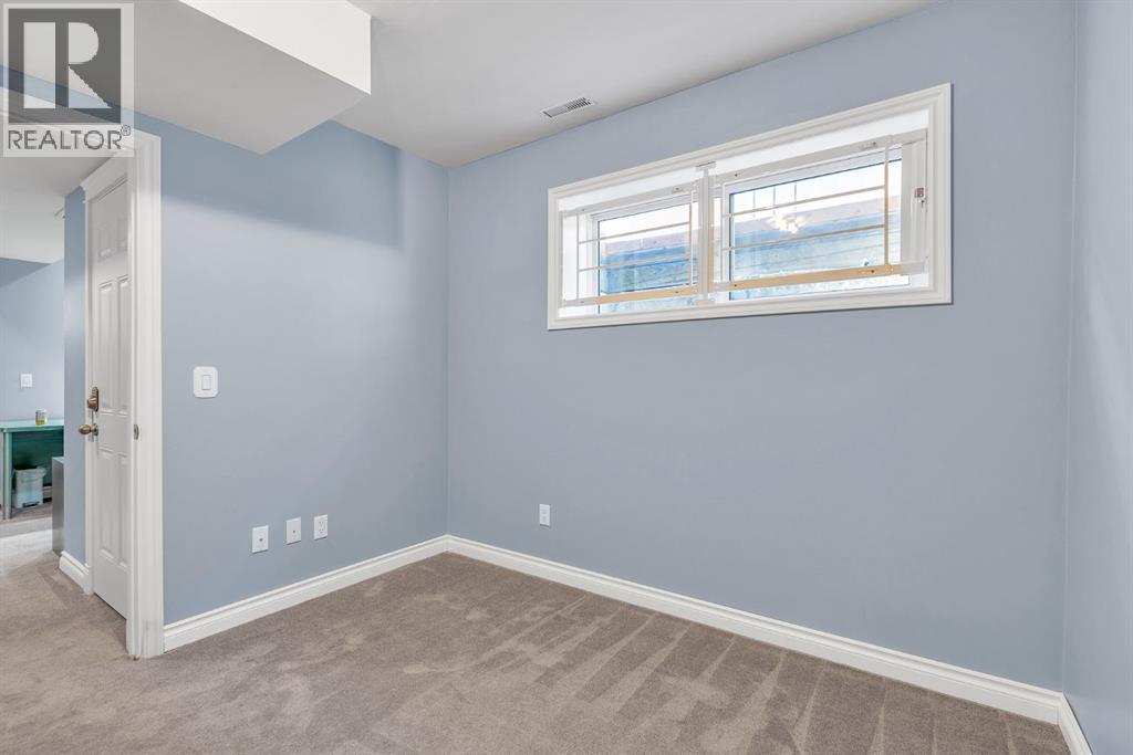 202 30 Avenue Nw, Calgary, Alberta  T2M 2N2 - Photo 42 - A2264722