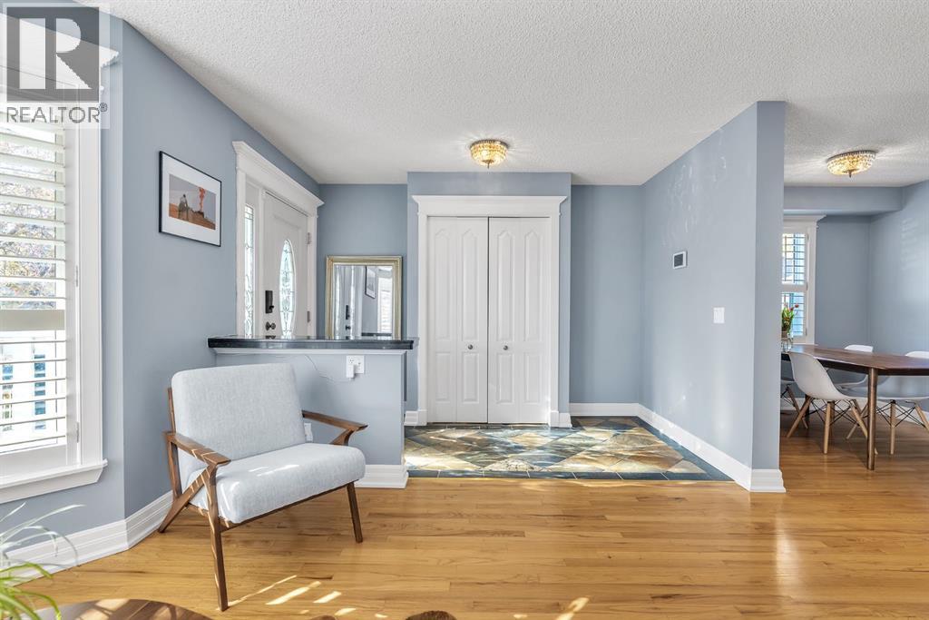 202 30 Avenue Nw, Calgary, Alberta  T2M 2N2 - Photo 9 - A2264722