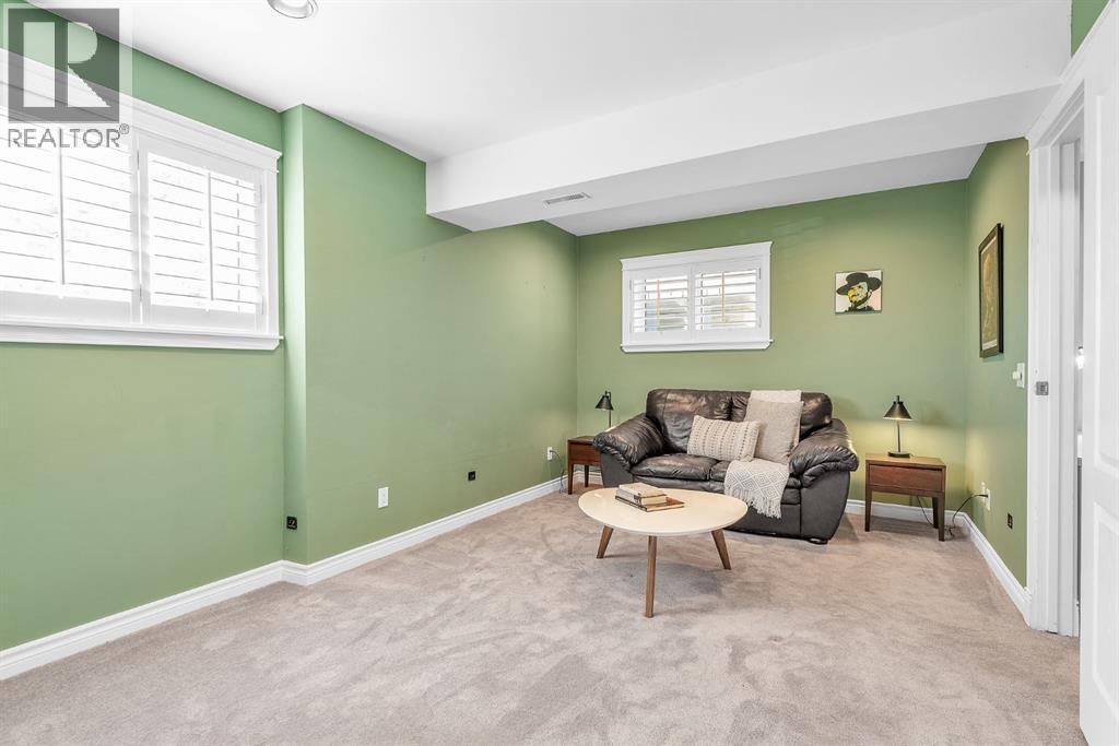 202 30 Avenue Nw, Calgary, Alberta  T2M 2N2 - Photo 37 - A2264722