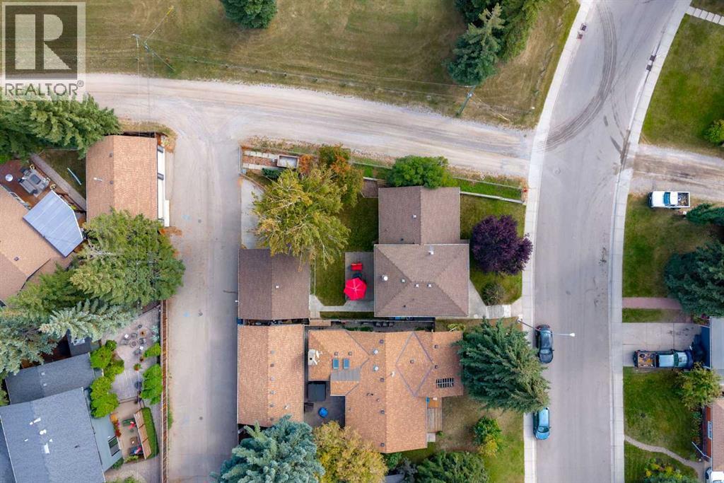 136 Parkside Crescent Se, Calgary, Alberta  T2J 3Y8 - Photo 39 - A2268214