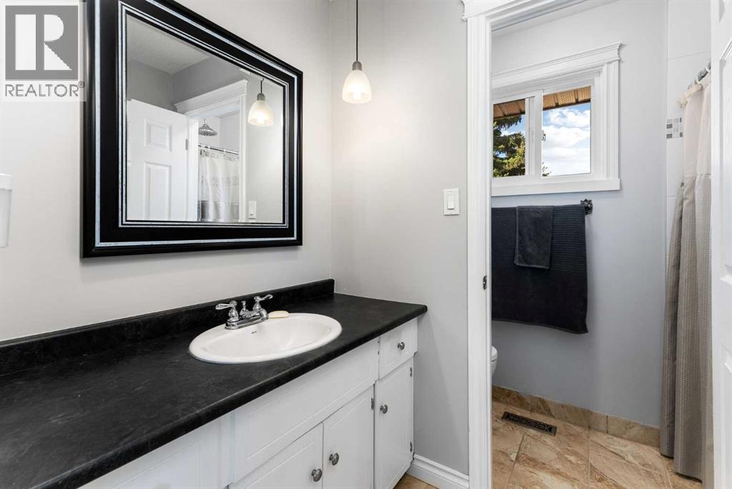 136 Parkside Crescent Se, Calgary, Alberta  T2J 3Y8 - Photo 21 - A2268214