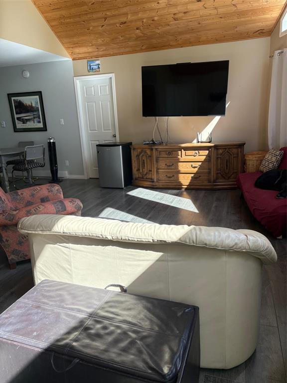 14 Wildrose Lane, Grindstone Provincial Pk, Manitoba R0C 2R0 - Photo 7 - 202527851