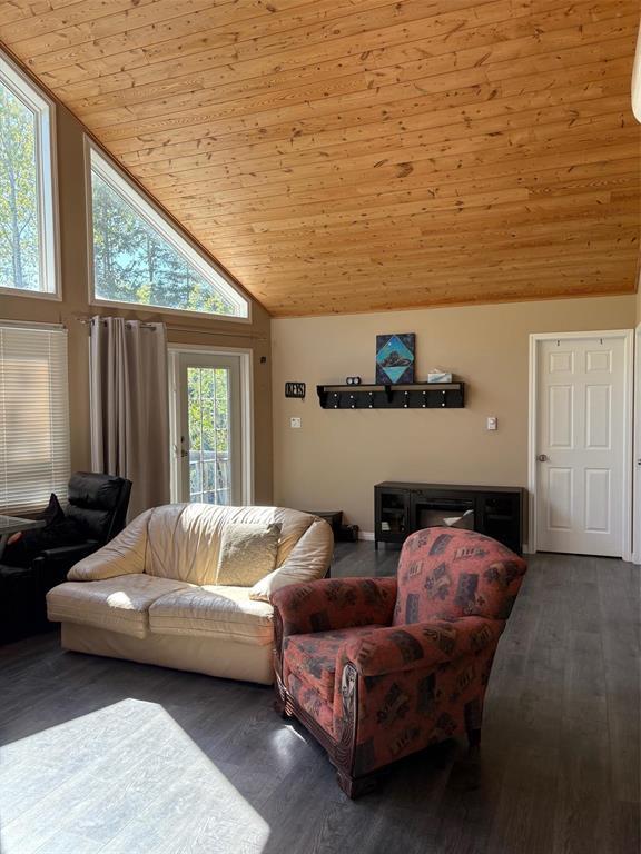 14 Wildrose Lane, Grindstone Provincial Pk, Manitoba R0C 2R0 - Photo 9 - 202527851