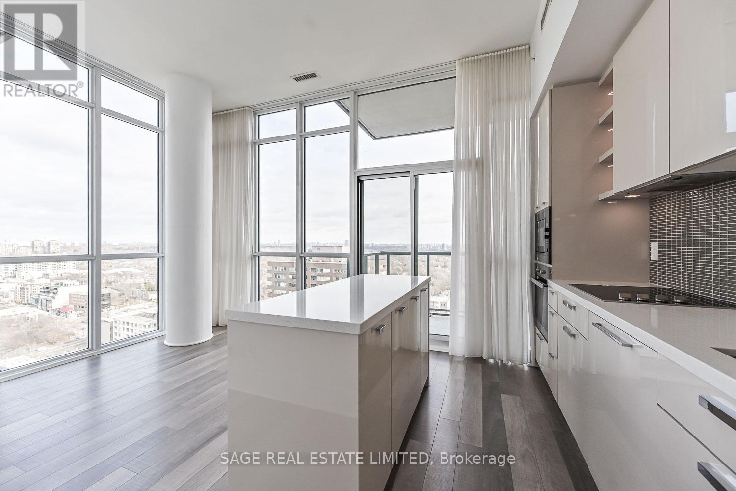 2303 - 32 Davenport Road, Toronto, Ontario  M5R 0B5 - Photo 4 - C12504486