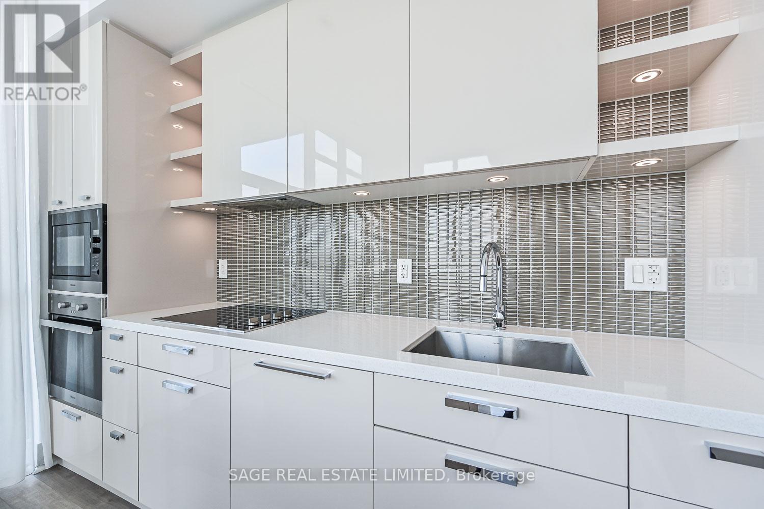 2303 - 32 Davenport Road, Toronto, Ontario  M5R 0B5 - Photo 7 - C12504486