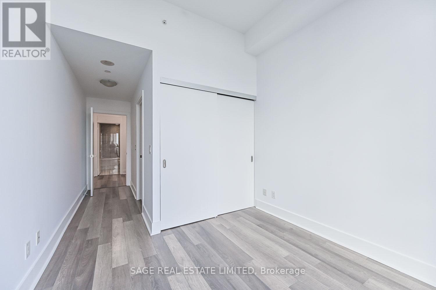 2303 - 32 Davenport Road, Toronto, Ontario  M5R 0B5 - Photo 9 - C12504486