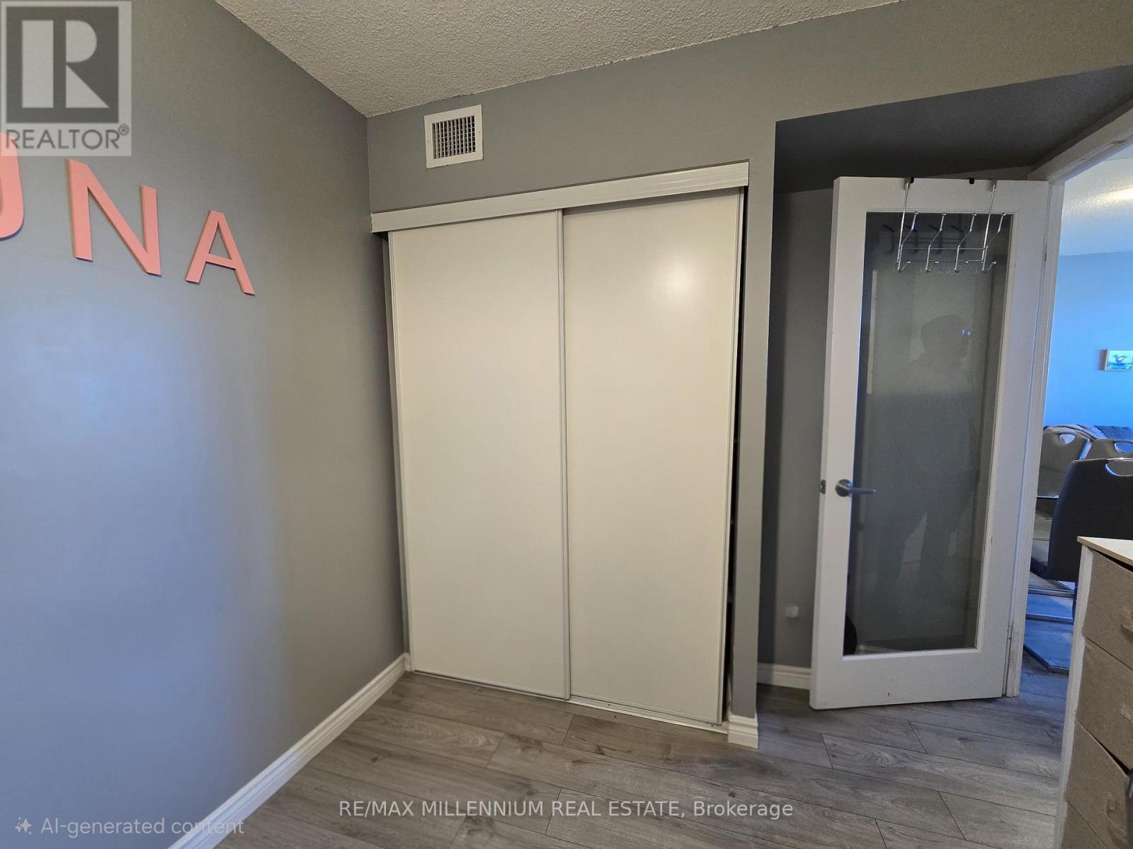 2915 - 38 Lee Centre Drive, Toronto, Ontario  M1H 3J7 - Photo 12 - E12504544