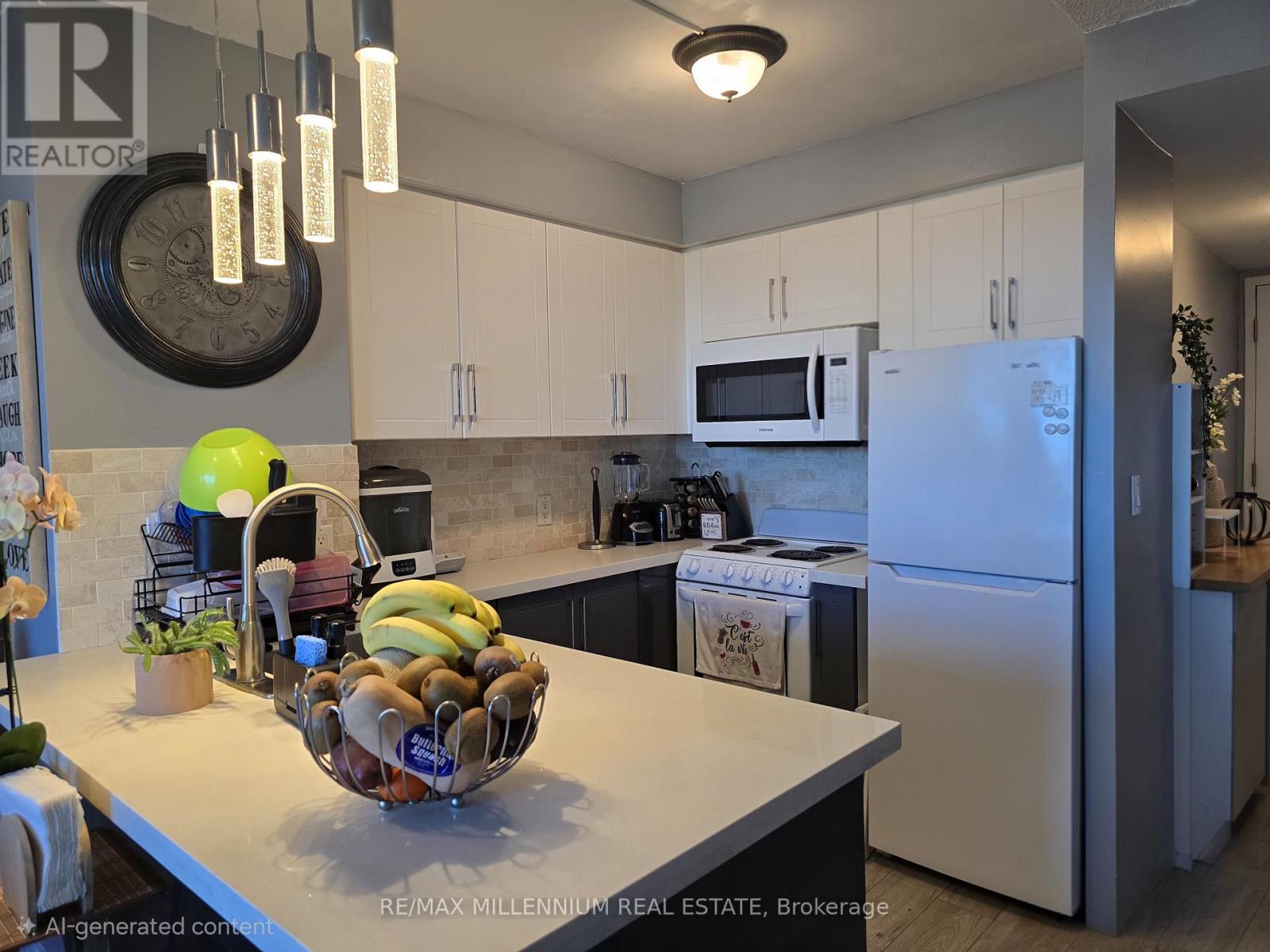 2915 - 38 Lee Centre Drive, Toronto, Ontario  M1H 3J7 - Photo 5 - E12504544