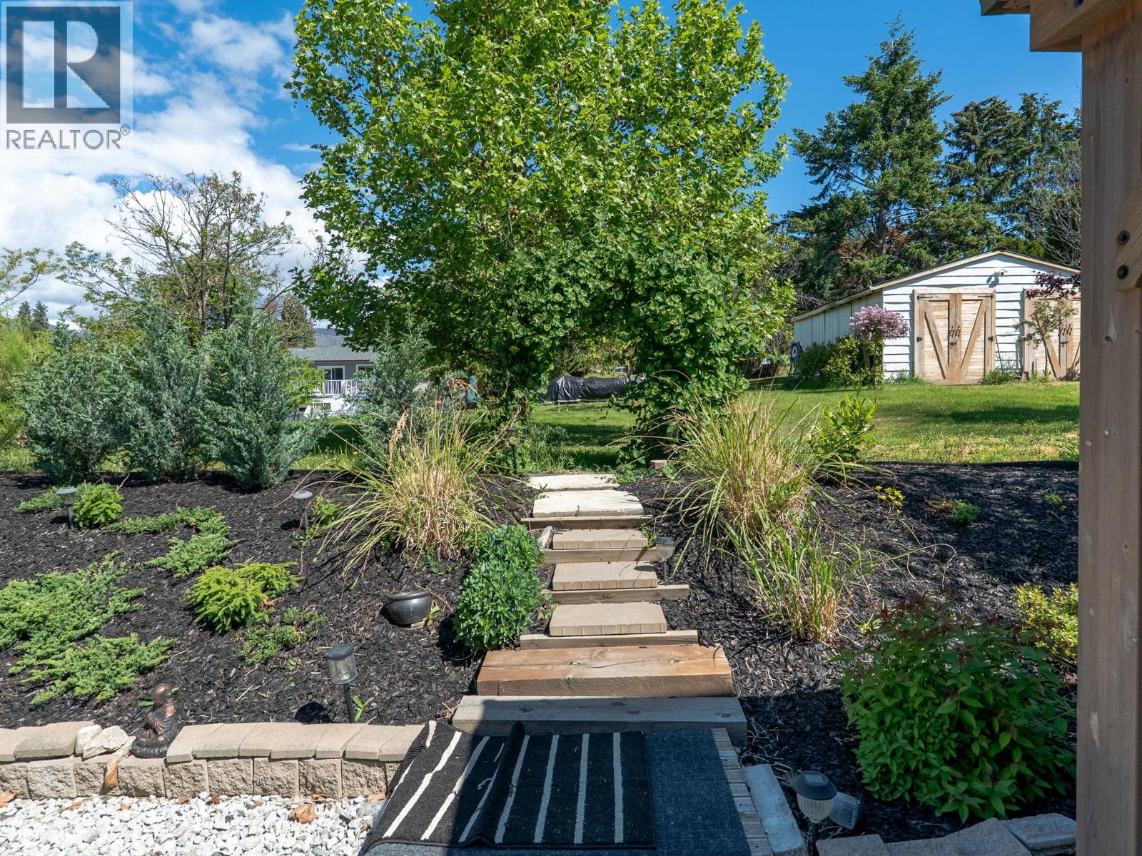 858 Douglas Road, West Kelowna, British Columbia  V1Z 1N8 - Photo 36 - 10367377