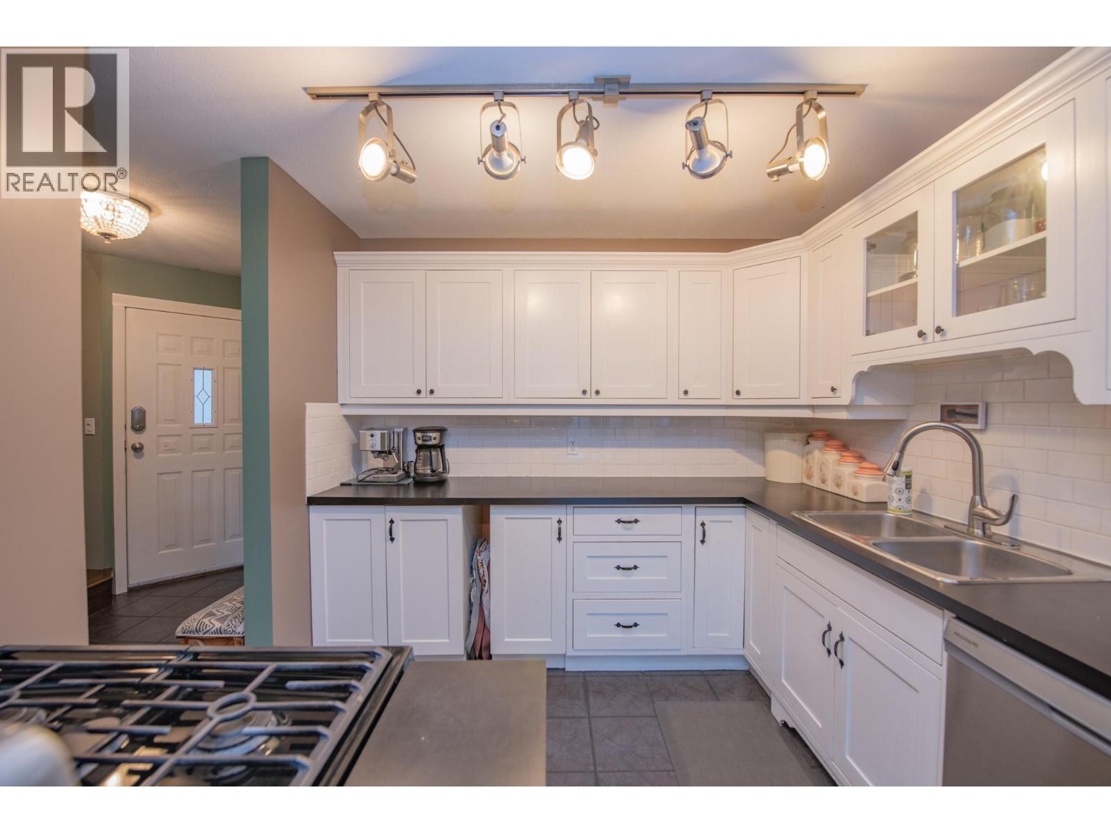 2156 Bessette Street Unit# 11, Lumby, British Columbia  V0E 2G0 - Photo 5 - 10367095