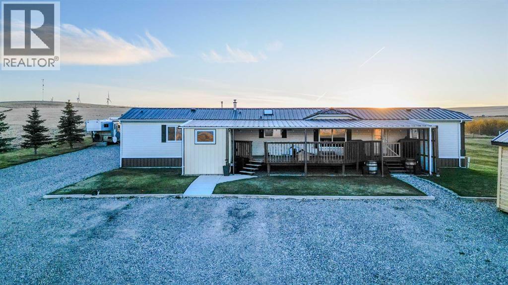 225075 Twp Rd 55, Magrath, Alberta  T0K 1J0 - Photo 2 - A2262151