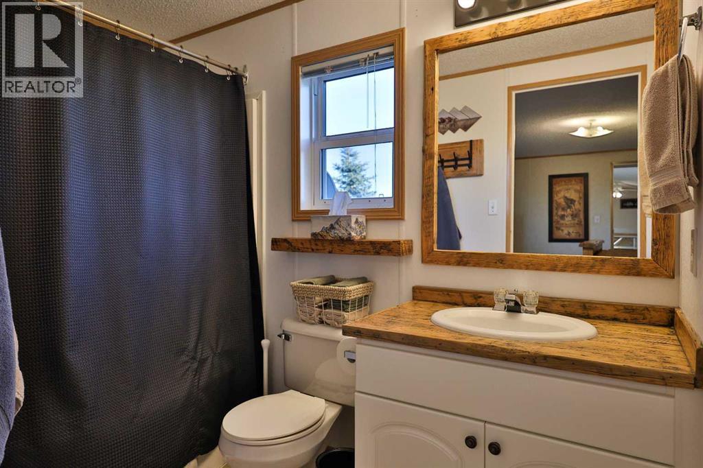 225075 Twp Rd 55, Magrath, Alberta  T0K 1J0 - Photo 11 - A2262151