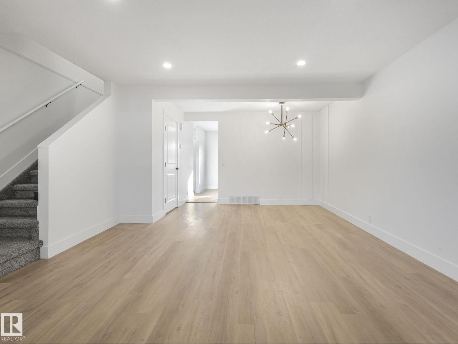 #10 13833 30 St Nw, Edmonton, Alberta  T5Y 2B2 - Photo 6 - E4462352