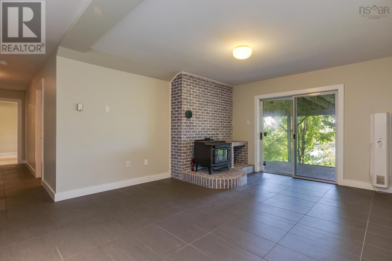 12 Saraguay Place, Halifax, Nova Scotia  B3P 2N9 - Photo 37 - 202522740