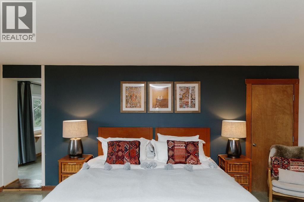 1380 Fernie Road, Bowen Island, British Columbia  V0N 1G2 - Photo 19 - R3038914