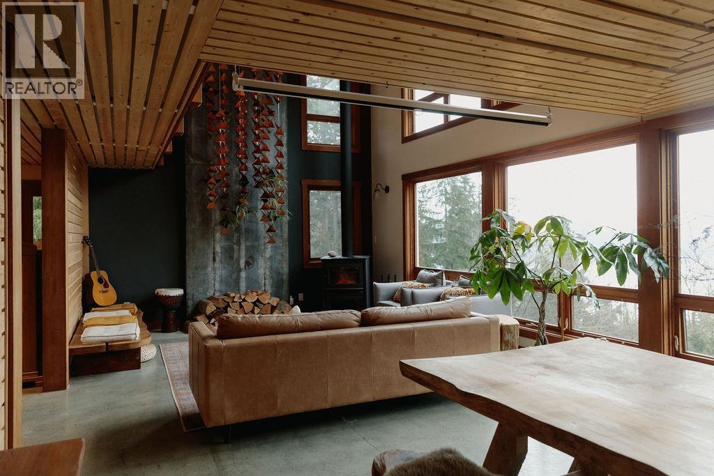 1380 Fernie Road, Bowen Island, British Columbia  V0N 1G2 - Photo 6 - R3038914