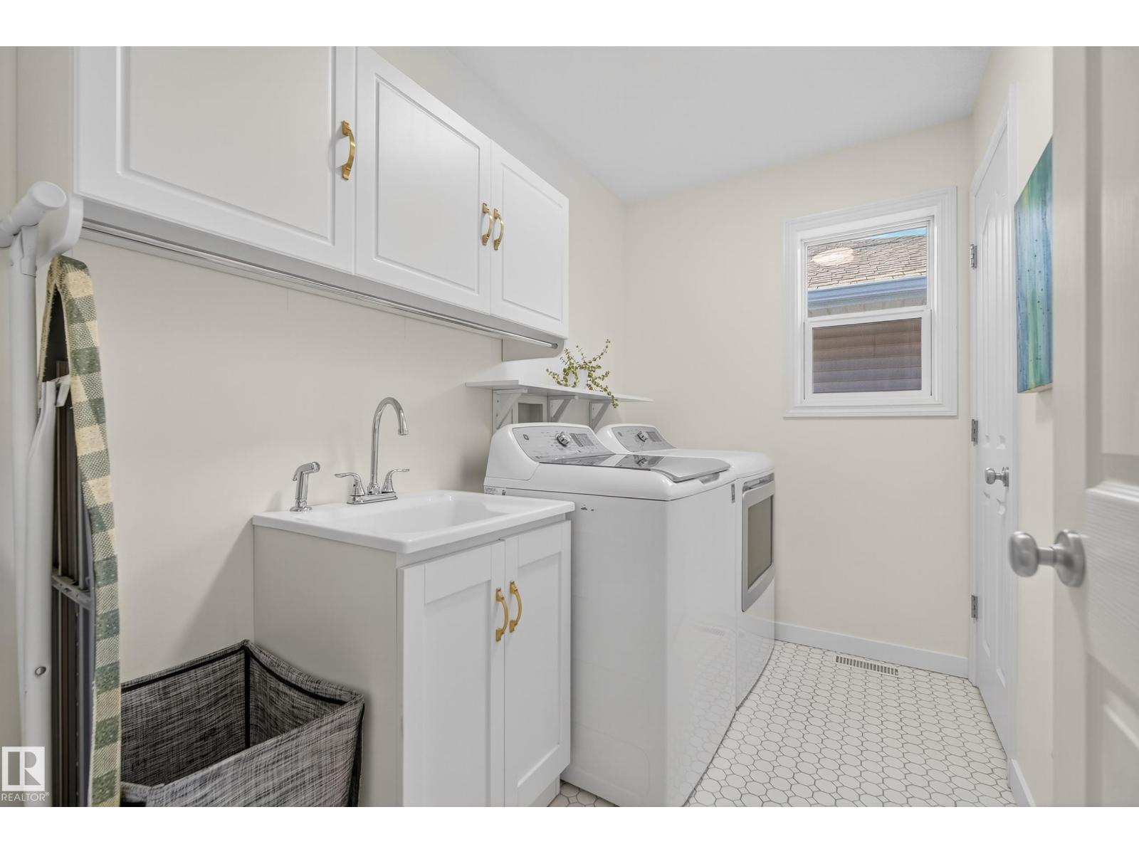 8705 92a Av Nw, Edmonton, Alberta  T6C 4G6 - Photo 42 - E4464266