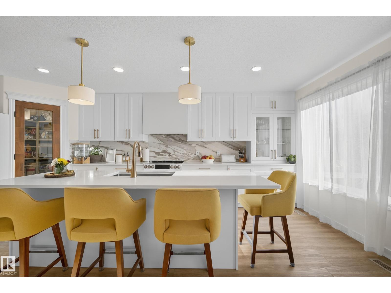 8705 92a Av Nw, Edmonton, Alberta  T6C 4G6 - Photo 18 - E4464266