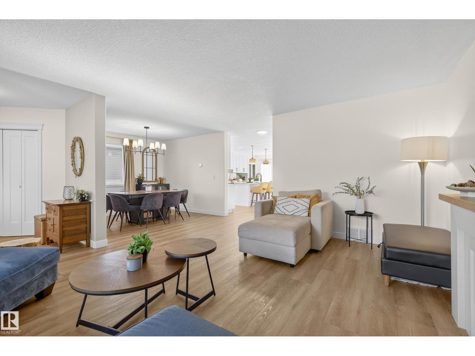 8705 92a Av Nw, Edmonton, Alberta  T6C 4G6 - Photo 10 - E4464266