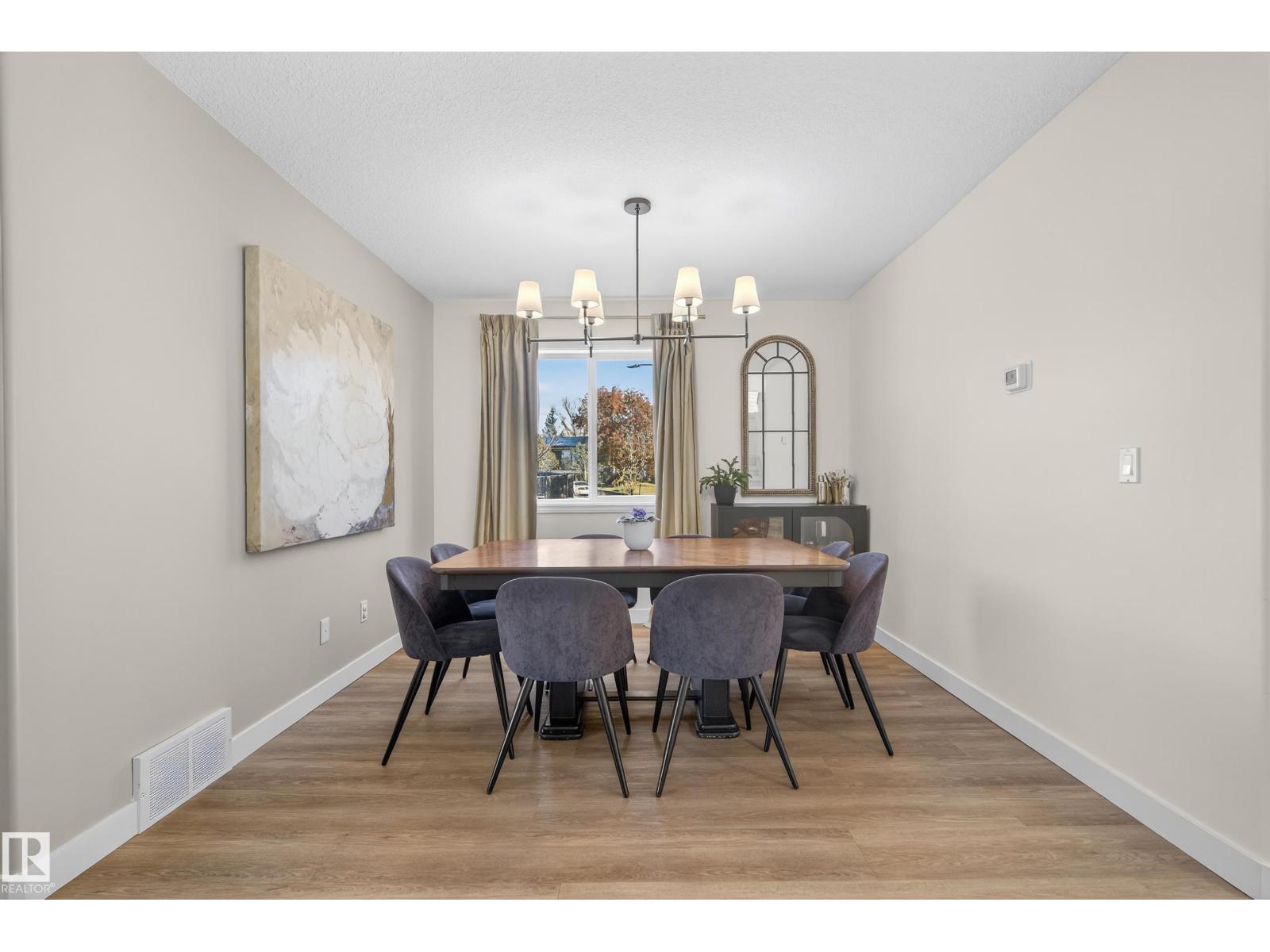 8705 92a Av Nw, Edmonton, Alberta  T6C 4G6 - Photo 11 - E4464266