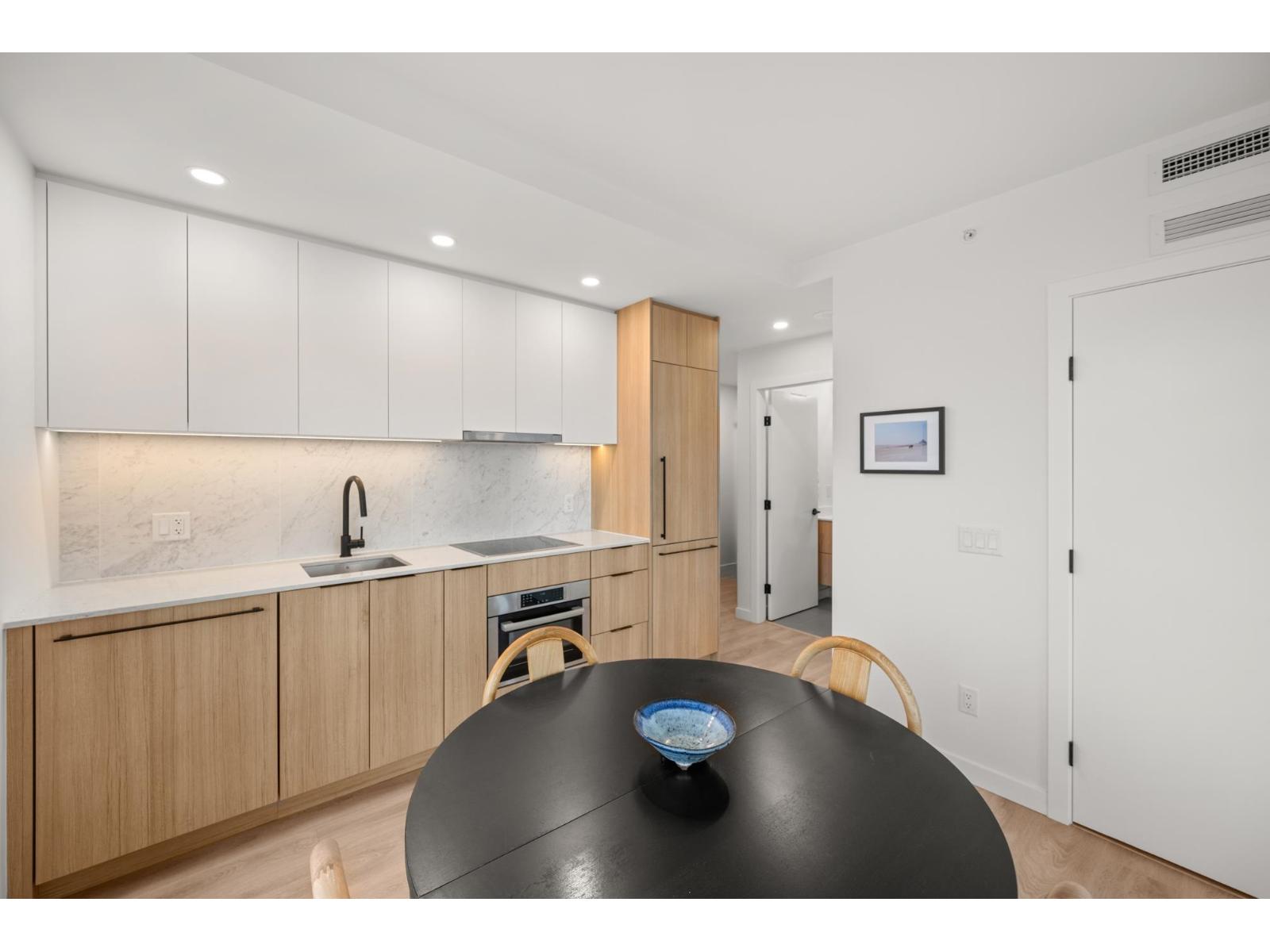 1105 13685 102 Avenue, Surrey, British Columbia  V3T 1N7 - Photo 11 - R3063552