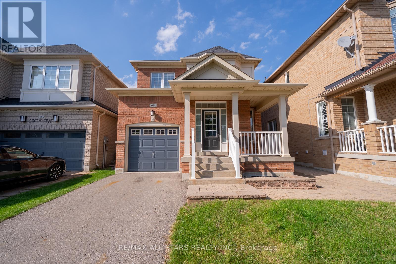 69 Mantle Avenue, Whitchurch-Stouffville, Ontario  L4A 0M8 - Photo 2 - N12504438