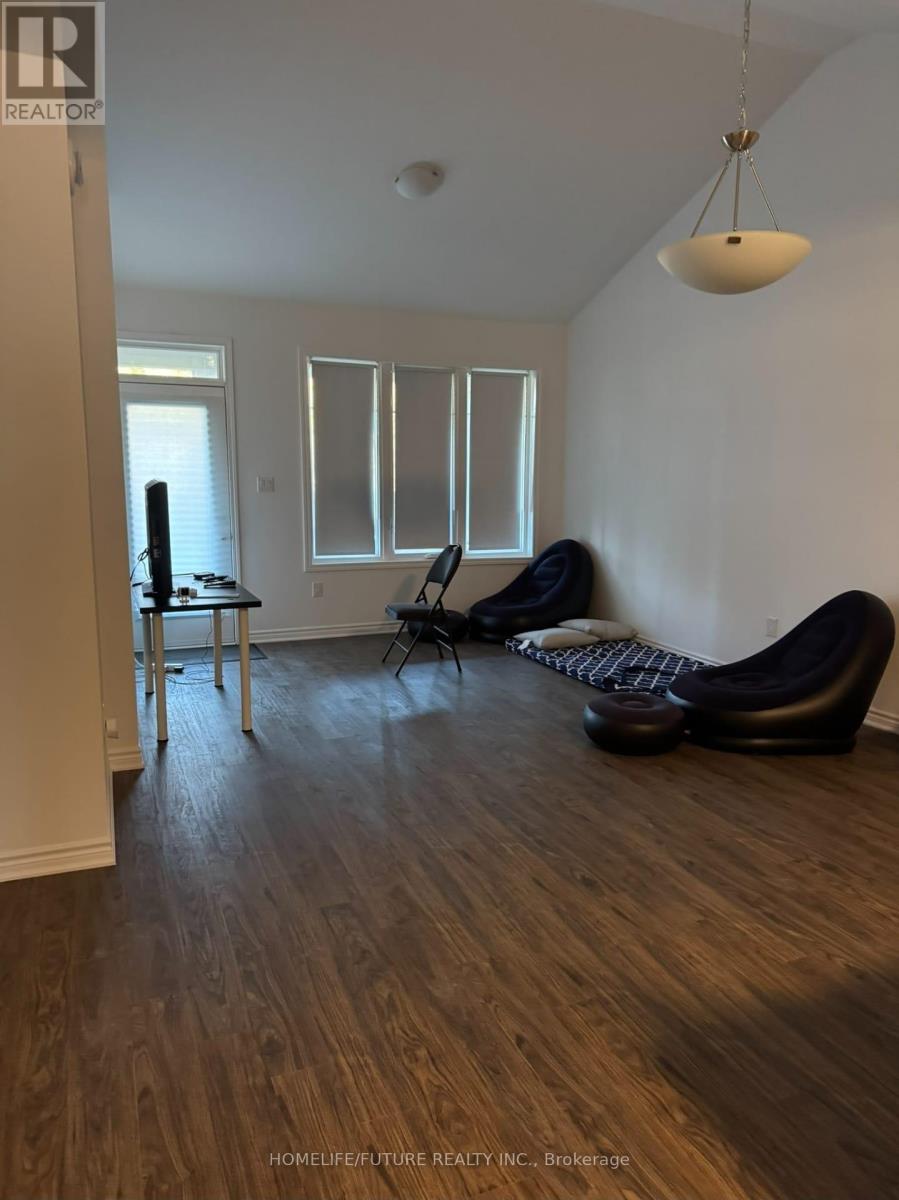 2966 Murphy Place, Innisfil, Ontario  L9S 0S1 - Photo 6 - N12504448