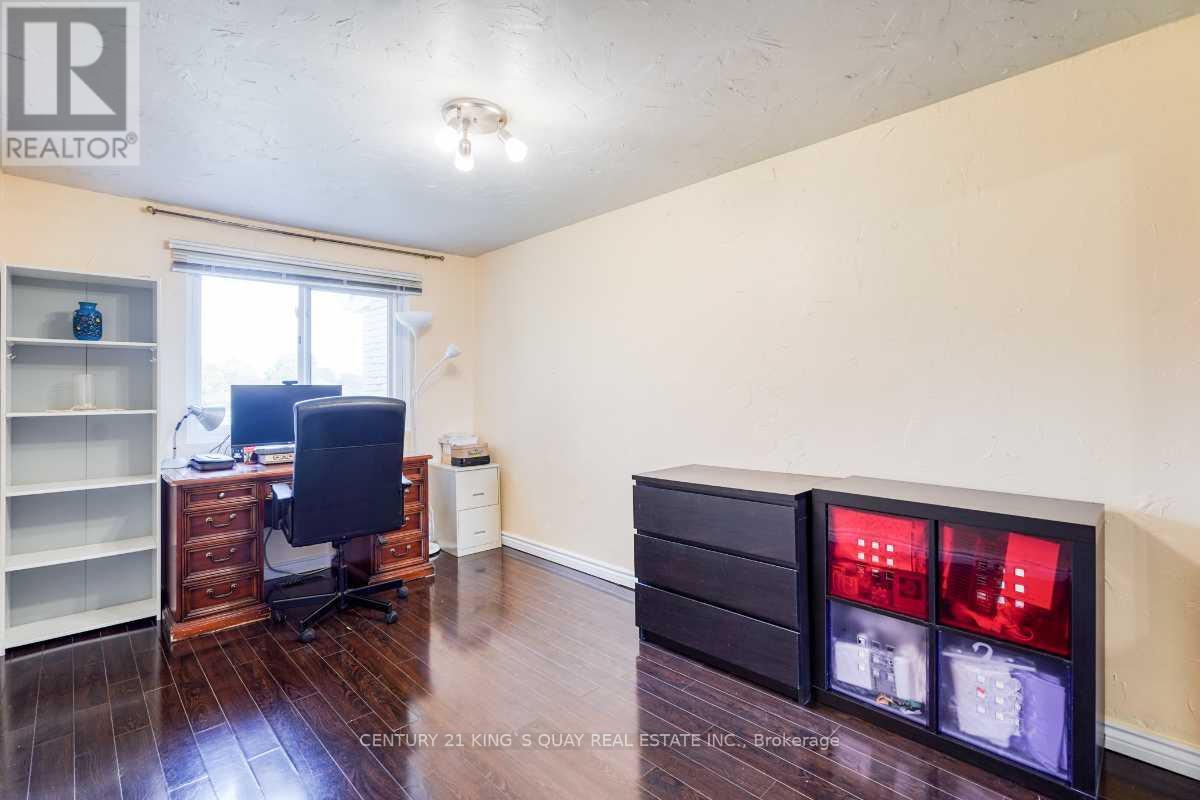 20 - 42 Knightsbridge Way, Markham, Ontario  L3P 3W5 - Photo 22 - N12504546