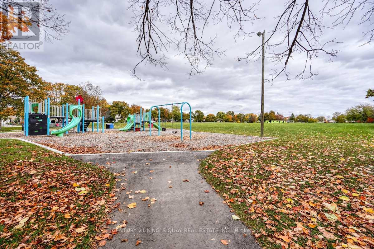 20 - 42 Knightsbridge Way, Markham, Ontario  L3P 3W5 - Photo 33 - N12504546