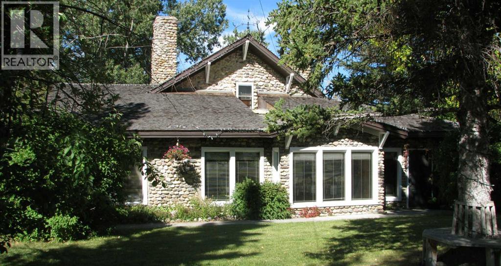 173 7 Avenue W, Cardston, Alberta  T0K 0K0 - Photo 1 - A2265493